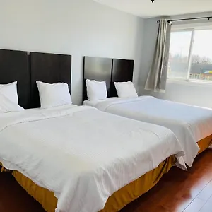 Holiday home A1 Family House, Niagara Falls
