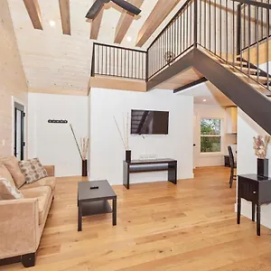 Holiday home Riverview Executive A, Niagara Falls